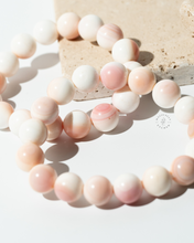 Load image into Gallery viewer, HQ Queen Conch Bracelet